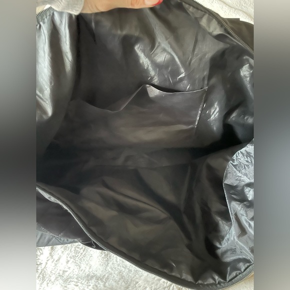 Large black quilted bag - Picture 2 of 3